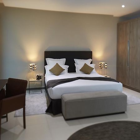 Elbo Suites Brazzaville Exterior photo